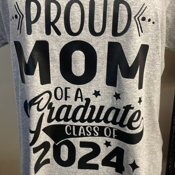 Graduation shirts - Picture 2 of 3